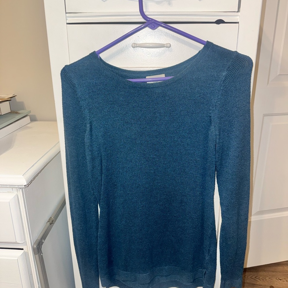 Old Navy Blue Long Sleeve Sweater
